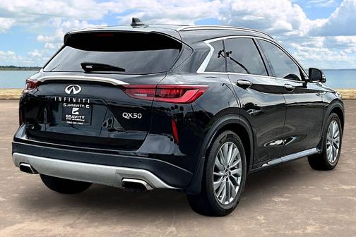 Black Obsidian 2023 INFINITI QX50 LUXE