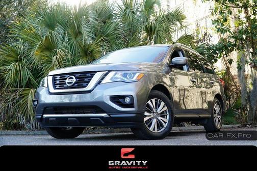 2020 Nissan Pathfinder SV