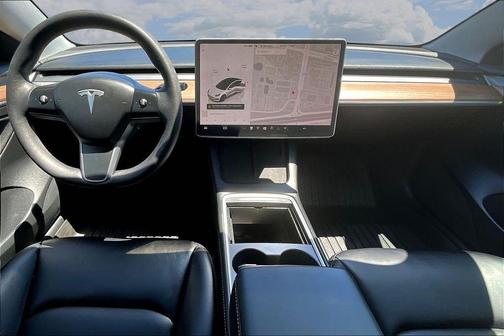 White 2023 Tesla Model 3 Base