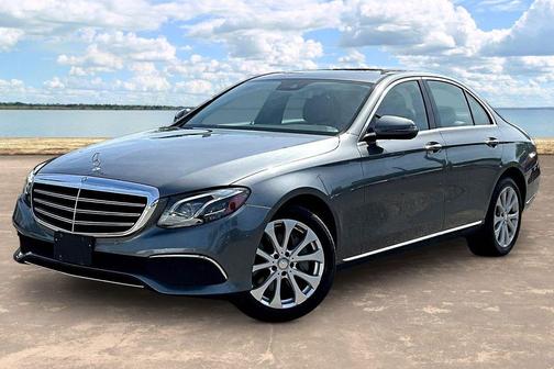Selenite Gray Metallic 2017 Mercedes-Benz E-Class E 300