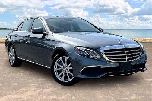 Selenite Gray Metallic 2017 Mercedes-Benz E-Class E 300