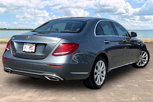 Selenite Gray Metallic 2017 Mercedes-Benz E-Class E 300