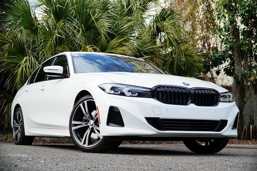 2023 BMW 330 i