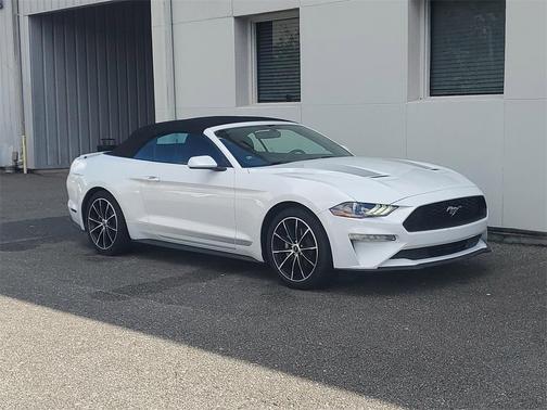 2020 Ford Mustang EcoBoost