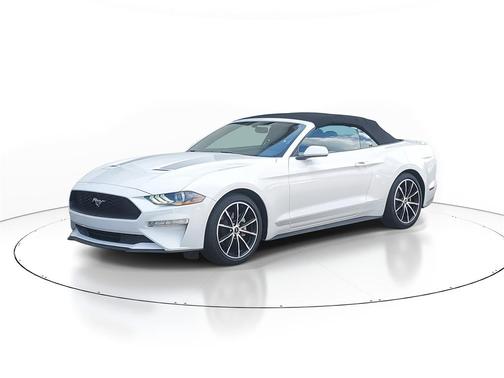 2020 Ford Mustang EcoBoost
