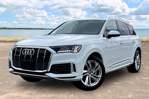 Carrara White 2023 Audi Q7 55 Premium Plus