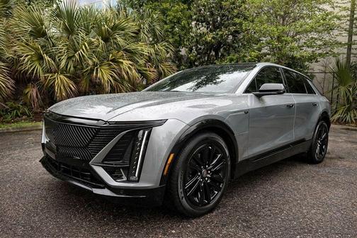 Silver Metallic 2024 Cadillac LYRIQ Luxury