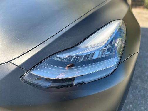 Black 2021 Tesla Model Y Performance