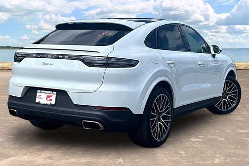 Carrara White Metallic 2021 Porsche Cayenne AWD