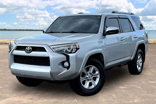 Classic Silver Metallic 2019 Toyota 4Runner SR5