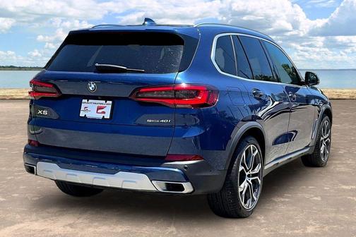 Phytonic Blue Metallic 2023 BMW X5 sDrive40i
