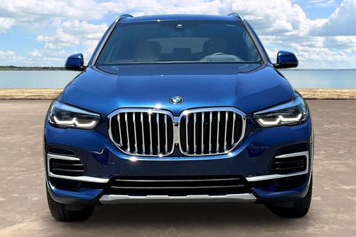 Phytonic Blue Metallic 2023 BMW X5 sDrive40i
