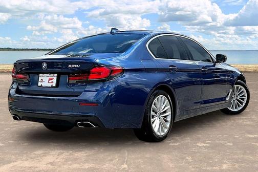 Phytonic Blue Metallic 2021 BMW 530 i