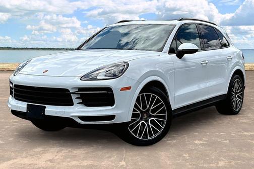 White 2023 Porsche Cayenne