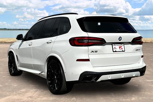Alpine White 2021 BMW X5 sDrive40i