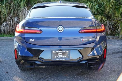 2022 BMW X4 M40i