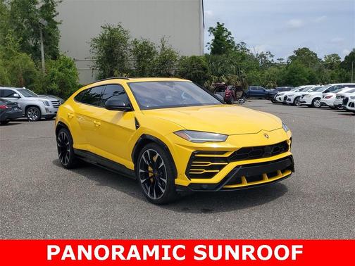 2019 Lamborghini Urus Base