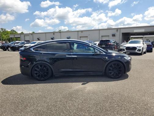 2020 Tesla Model X Long Range