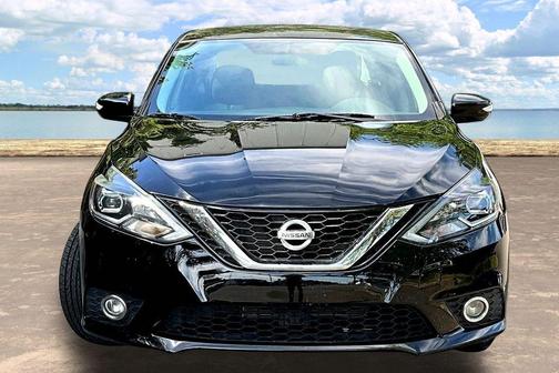 Black 2017 Nissan Sentra SR