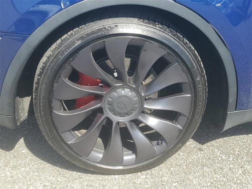 2020 Tesla Model Y Performance