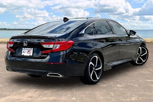 Crystal Black Pearl 2021 Honda Accord Sport 1.5T