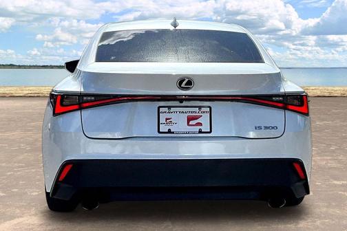 Eminent White Pearl 2022 Lexus IS 300 Base