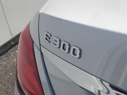 2018 Mercedes-Benz E-Class E 300