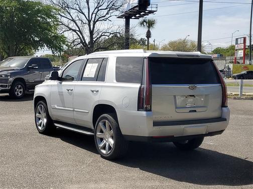 2019 Cadillac Escalade Luxury