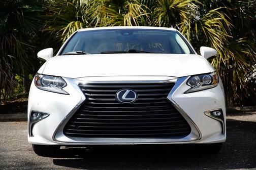2017 Lexus ES 350 Base