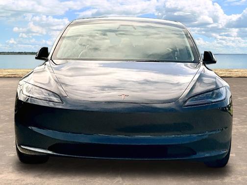 Gray 2024 Tesla Model 3 Base