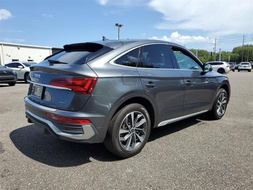 2021 Audi Q5 40 Premium Plus