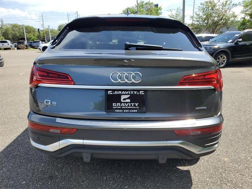 2021 Audi Q5 40 Premium Plus