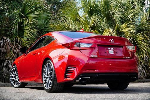 2017 Lexus RC 200t Base