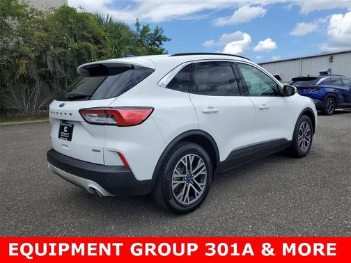 2020 Ford Escape SEL