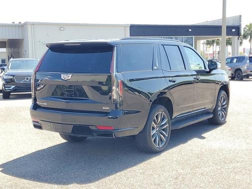 2023 Cadillac Escalade Sport