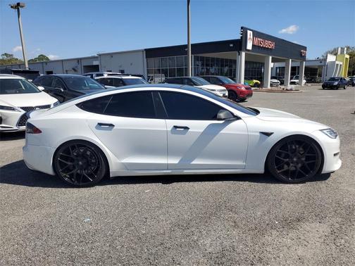 2021 Tesla Model S Plaid