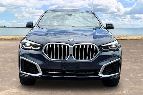 Arctic Gray Metallic 2021 BMW X6 sDrive40i