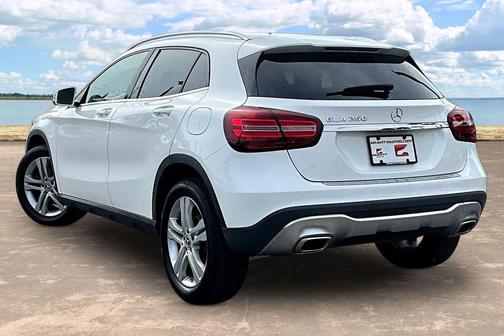 Polar White 2020 Mercedes-Benz GLA 250 Base