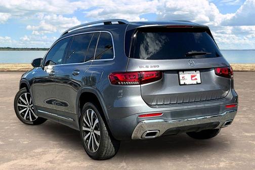 Mountain Gray Metallic 2020 Mercedes-Benz GLB 250 Base