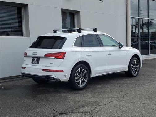 2023 Audi Q5 45 S line Premium Plus
