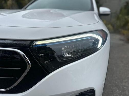 2023 Mercedes-Benz EQB 250 Base