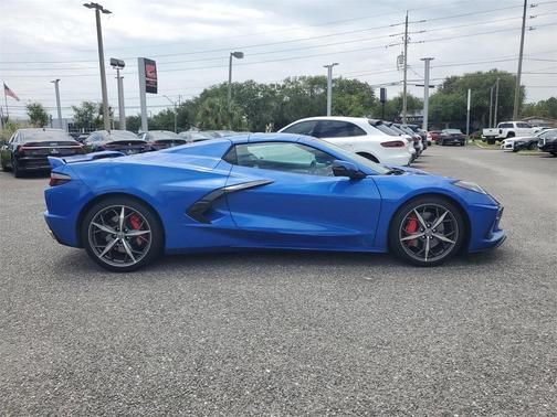2022 Chevrolet Corvette Stingray w/2LT