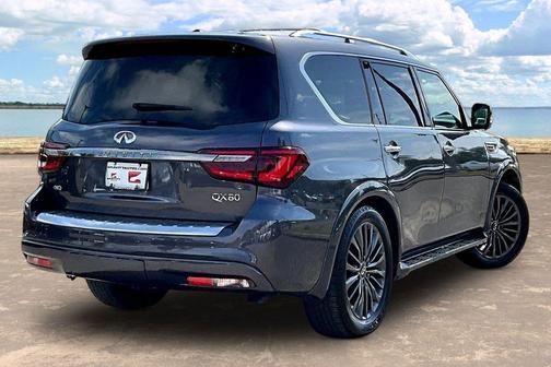 Anthracite Gray 2024 INFINITI QX80 PREMIUM SELECT
