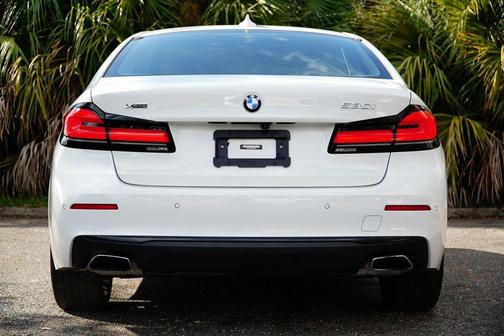 2022 BMW 530 i xDrive