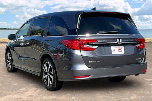 Modern Steel Metallic 2023 Honda Odyssey Touring