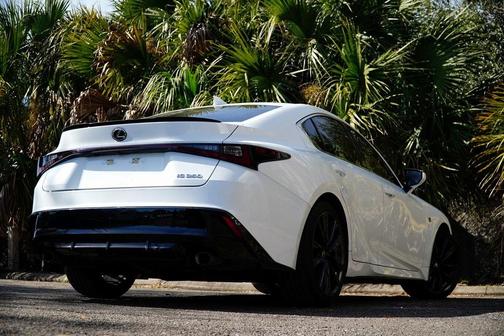 2023 Lexus IS 350 F SPORT Design