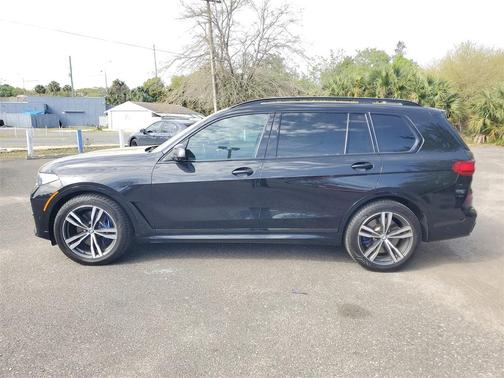 2020 BMW X7 M50i