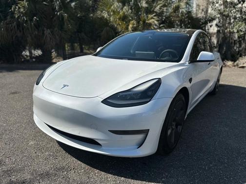2021 Tesla Model 3 Standard Range Plus