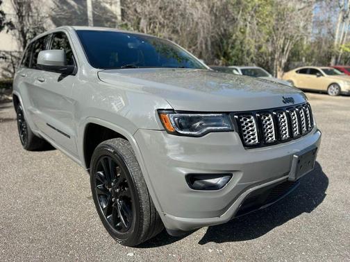 2022 Jeep Grand Cherokee WK Laredo