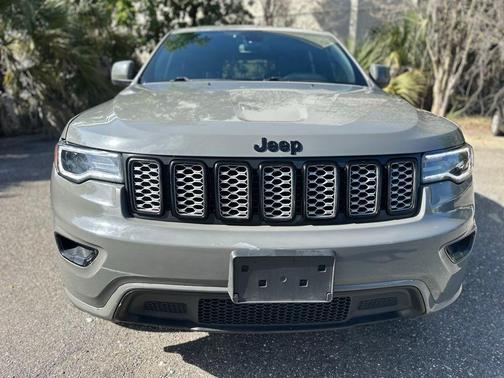 2022 Jeep Grand Cherokee WK Laredo